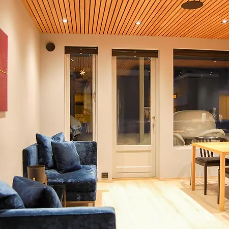 High Standard Rowhouse فيلة *